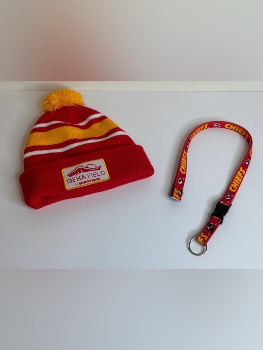 KANSAS CITY CHIEFS LANYARD & K C CHIEFS STOCKING CAP